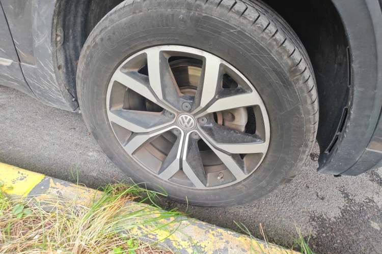 Used Volkswagen Teramont 2019 330TSI Two-Wheel-Drive Luxury Edition China VI Standard