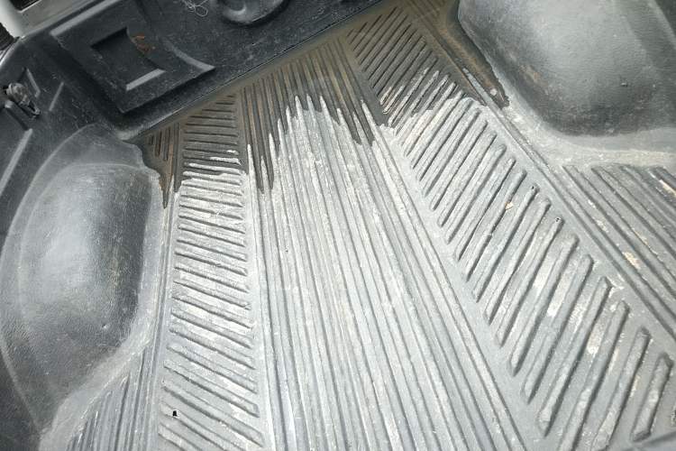 Used Great Wall Wingle 5 2017 2.0T European-Style Diesel Two-Wheel-Drive Elite Version with Large Double Cab – GW4D20B Trunk