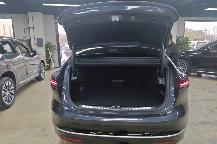 Used Nio ET9 2025 100kWh Signature Edition