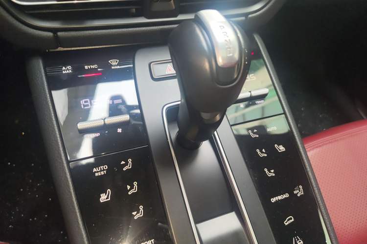 Used Porsche Macan 2023 Macan S 2.9T
