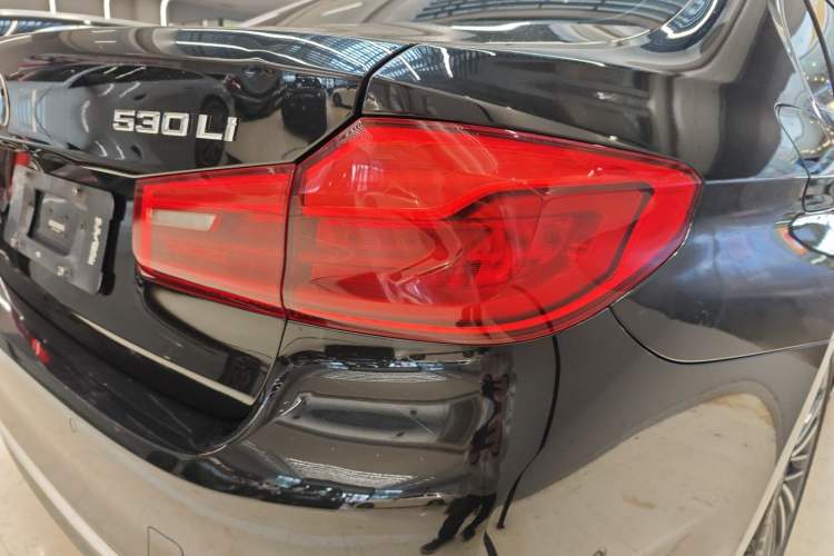 Used BMW 5 Series 2020 530Li Executive Luxury Package
