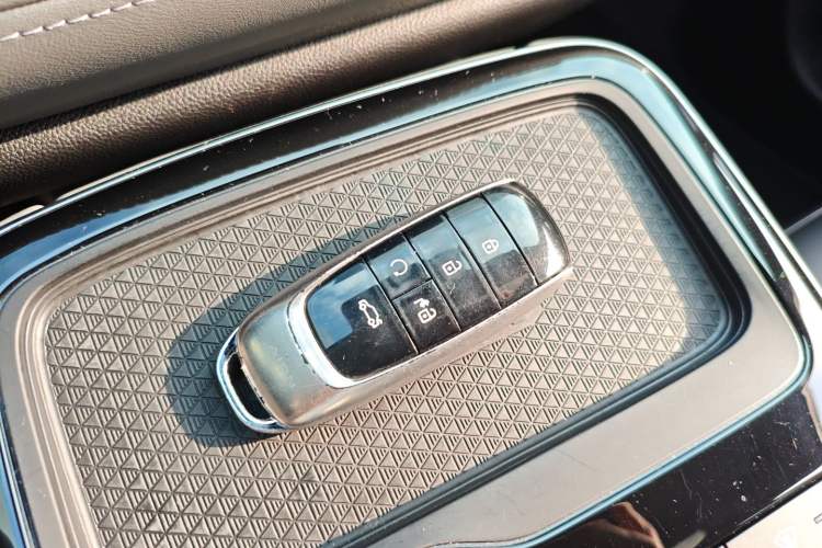 Used AION S Plus 2021 70 Tech Edition
