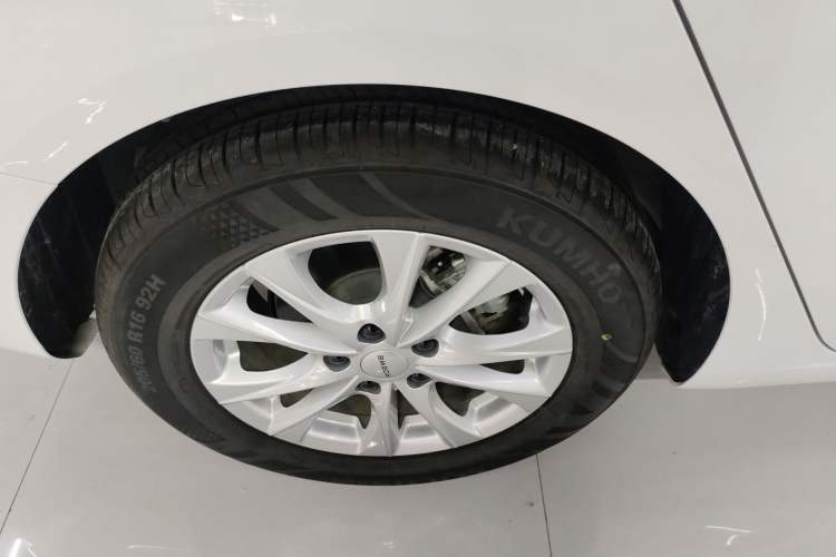 Used Roewe i5 2023 1.5L CVT Luxury Edition