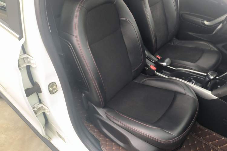 Used Citroen C3-XR 2015 1.6L Automatic Pioneer Model Right Front Seat