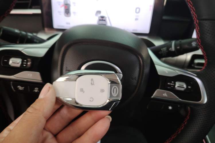 Used GAC Trumpchi EMKOO 2022 2.0 ATK TwinStar Max Edition