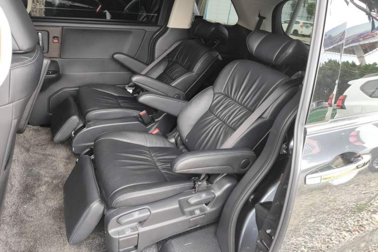Used Honda Odyssey 2022 2.0L eHEV Sharp·Luxury Edition Left Rear Seat