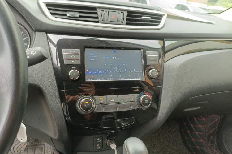 Used Nissan Qashqai 2017 2.0L CVT Smart Enjoyment Version China V Standard