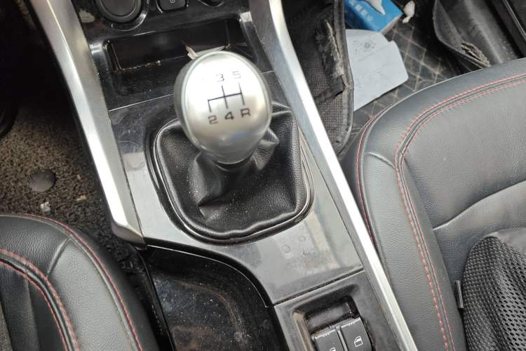 Used Haima S5 2018 1.6L Manual Luxury Model Gear Lever