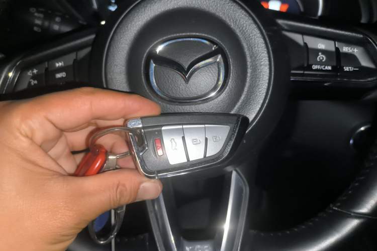 Used Mazda CX-8 2019 2.5L Two-Wheel Drive Luxury Version Vehicle Key