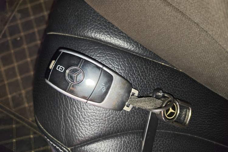 Used Mercedes-Benz CLS 2020 CLS 300 Sport Edition Vehicle Key