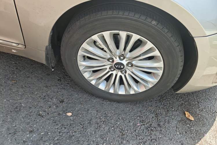 Used Kia Cadenza 2013 2.4L Deluxe Model China IV Right Front Wheel Hub