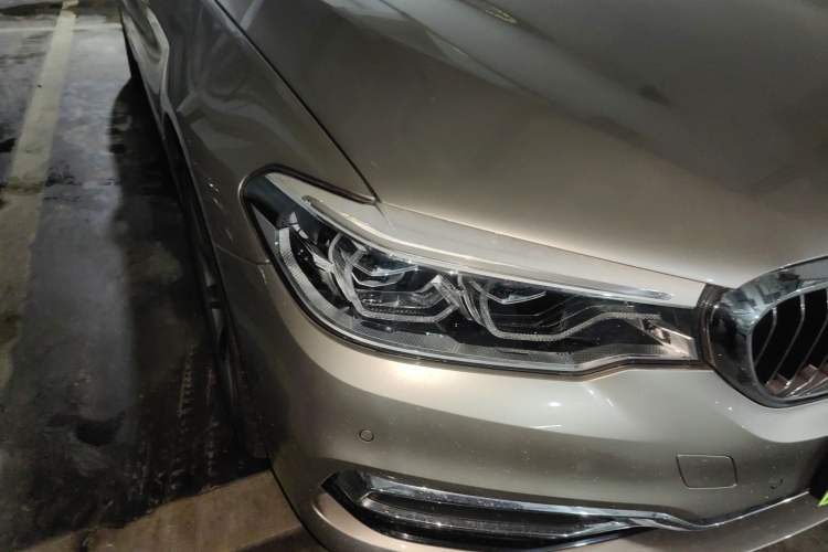 Used BMW 5 Series New Energy 2019 530Le Luxury Package Right Front Headlight