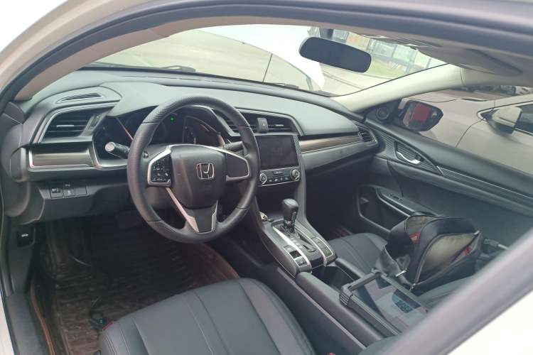 Used Honda Civic 2019 220TURBO CVT Dynamic Edition China V