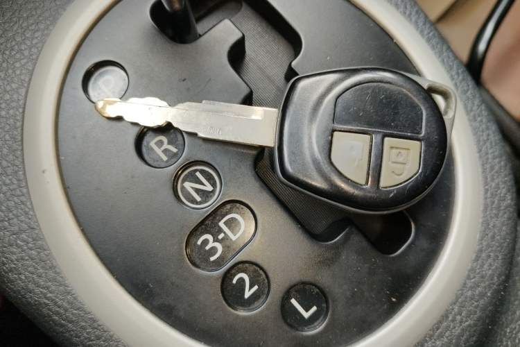 Used Suzuki SX4 2013 1.6L Automatic CoolRide Model