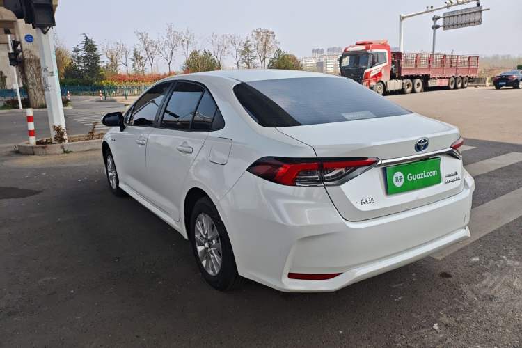 Used Toyota Corolla 2021 Dual-Engine 1.8L E-CVT Pioneer Edition
