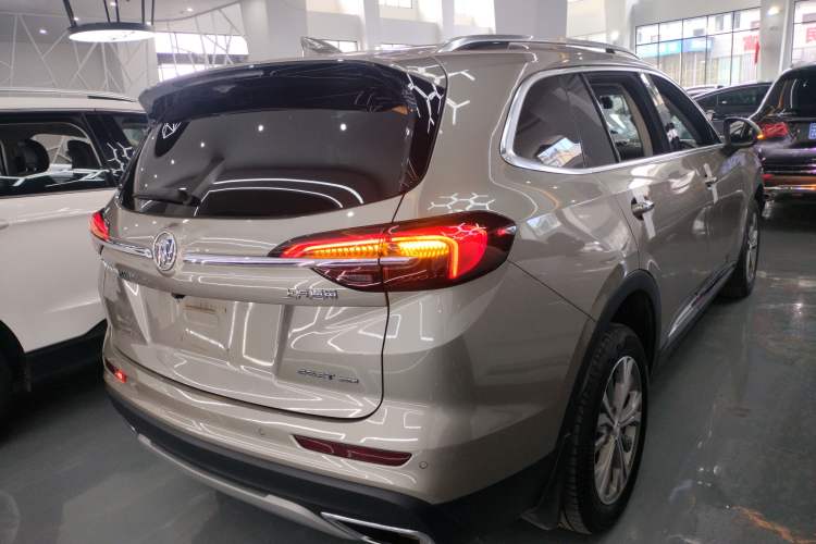 Used Buick Envision 2022 Encore Plus 652T Five-Seat All-Wheel-Drive Luxury Model