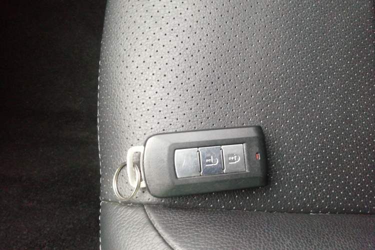 Used Mitsubishi ASX 2016 2.0L CVT Two-Wheel Drive Navigation Edition