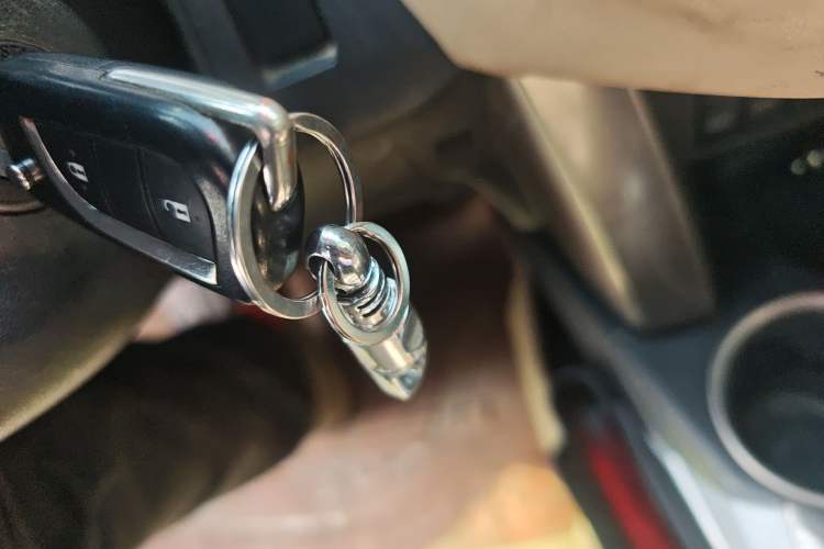 Used Toyota RAV4 2013 2.0L CVT Two-Wheel Drive Urban Edition
