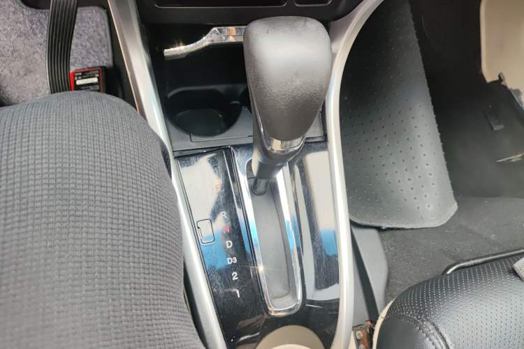 Used Honda Crider 2013 1.8L automatic comfort version
