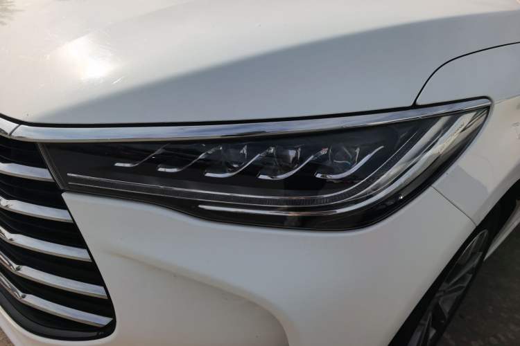 Used BYD Song MAX 2019 1.5T Automatic Smart Connect Ruiyi Sunroof Model 7 Seats China VI Standard
