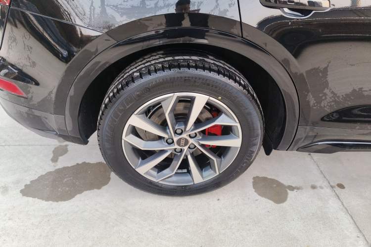 Used Audi Q5L 2023 40T Luxury Dynamic Model