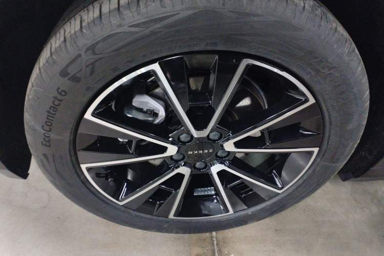 Used Zeekr X 2025 Four-Seater Rear-Drive Cube Version
