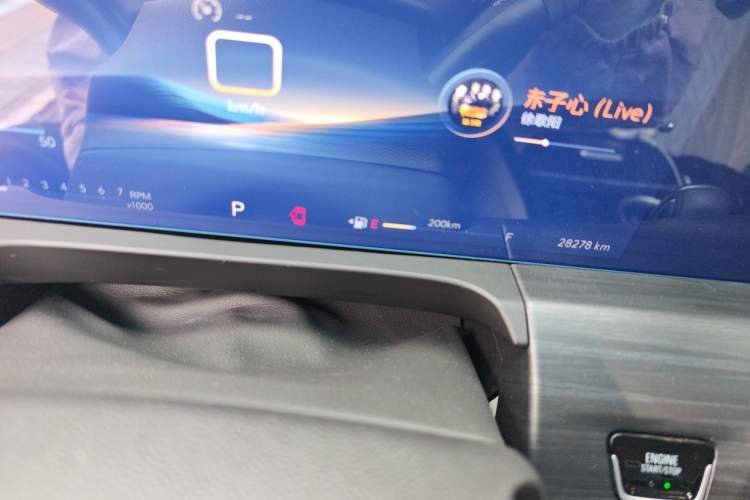 Used Buick GL8 2023 ES Lu Zun Comfort Model Odometer Close Up