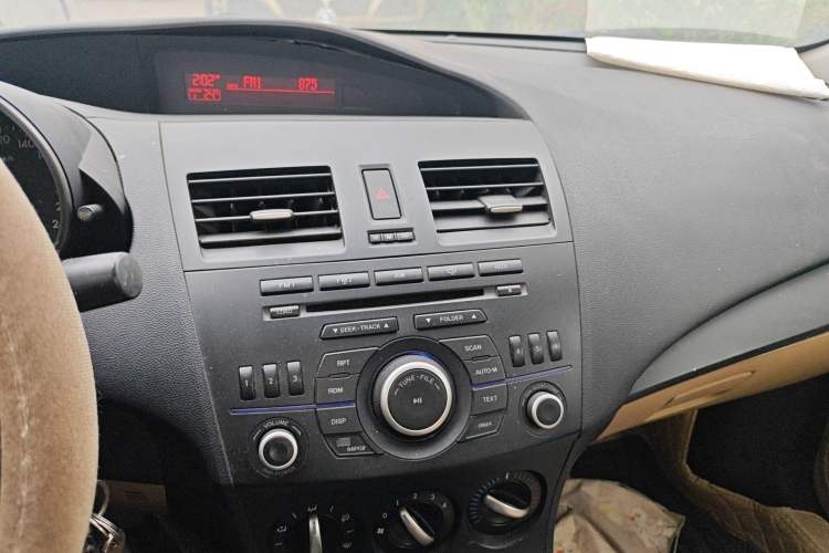 Used Mazda 3 2011 Sedan 1.6L Automatic Comfort Model Audio And AC Panel