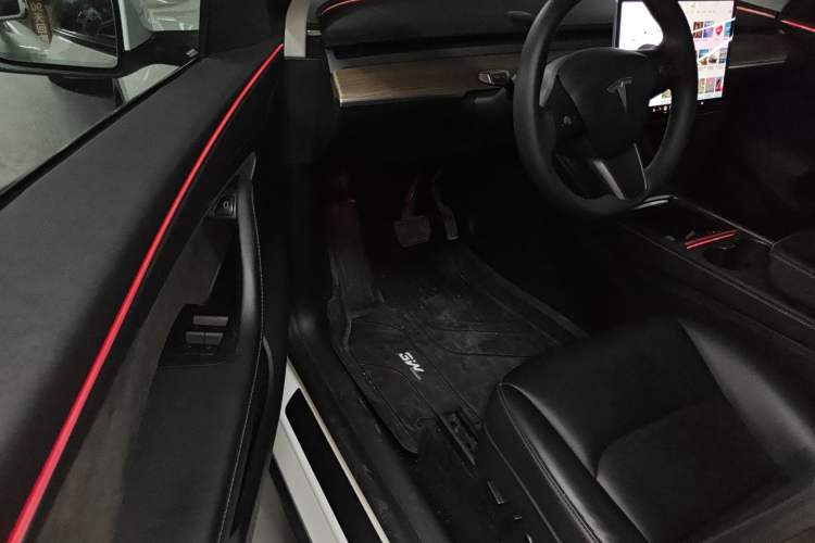 Used Tesla Model Y 2021 Standard Range Rear-Wheel Drive Version