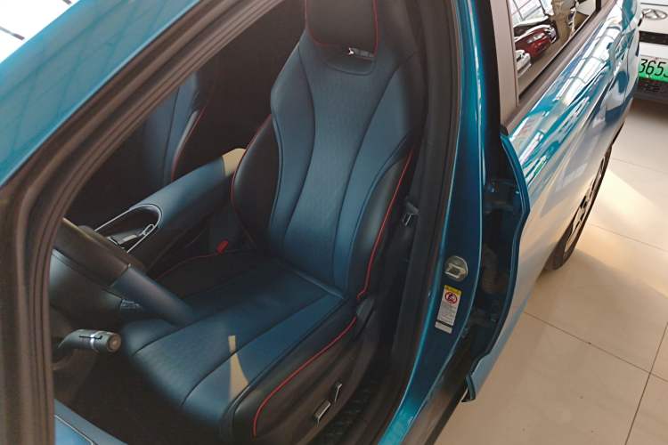 Used BYD Dolphin 2021 405 km Fashion Edition
