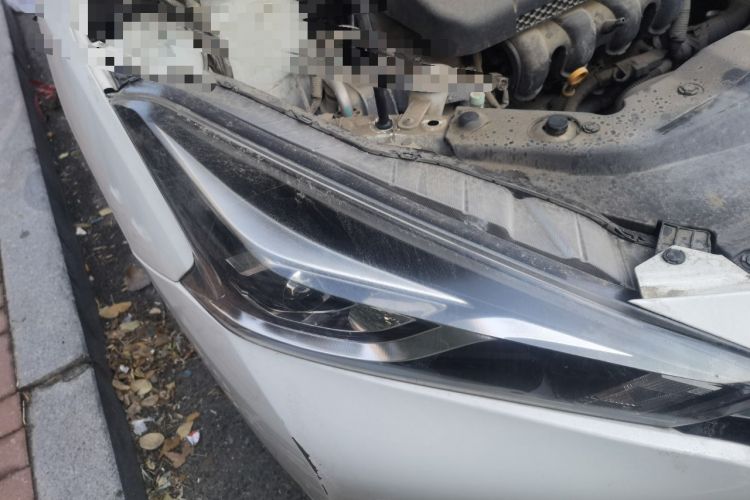 Used Nissan Lannia 2016 1.6L Manual Cool Edition
