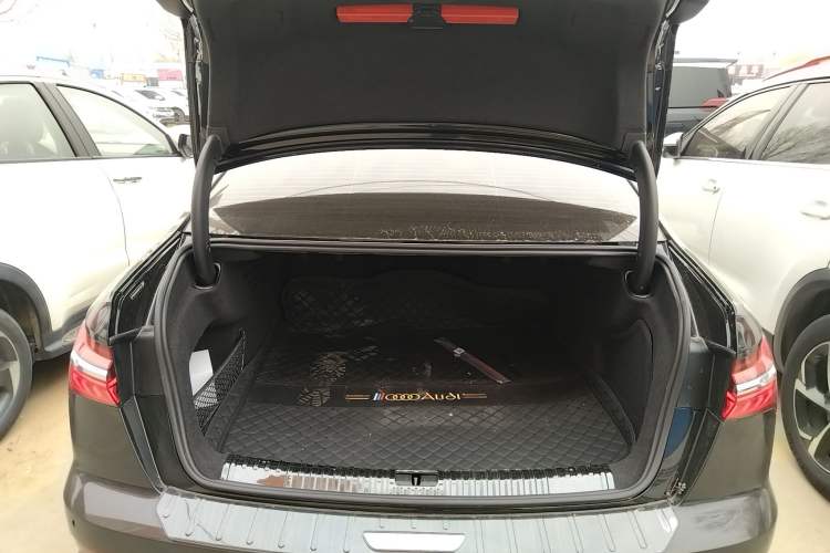 Used Audi A6L 2025 45 TFSI Prestige Dynamic Edition + Ventilated Comfort Package
