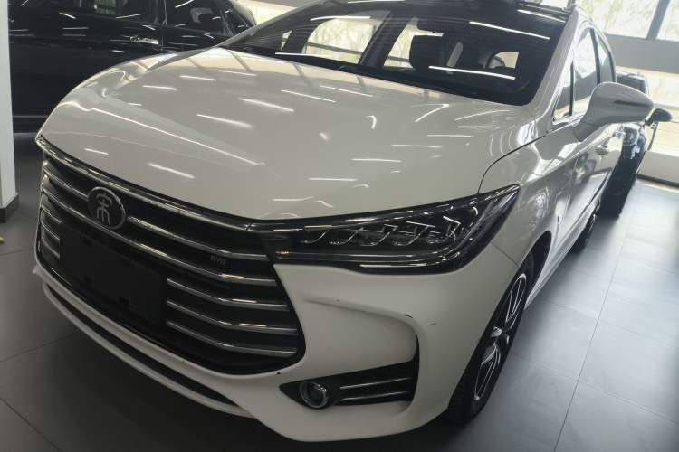 Used BYD Song MAX 2017 1.5T Automatic Smart Connect Elite 7-Seater