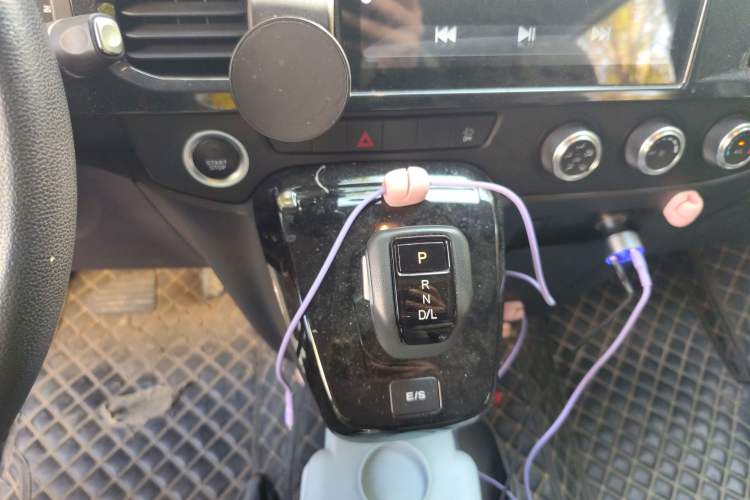 Used JMC Fushun 2023 2.0T Automatic Short-Wheelbase Mid-Height Commercial Multi-Purpose Passenger Vehicle 5 Seats