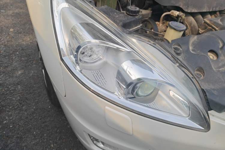 Used Peugeot 508 2013 2.3L 2nd Anniversary Edition Automatic Flagship Model Right Front Headlight