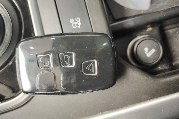 Used Land Rover Range Rover Evoque 2017 2.0T British-Style Prestige Edition
