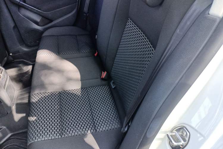 Used Volkswagen Golf 2012 1.6L Automatic Fashion Model