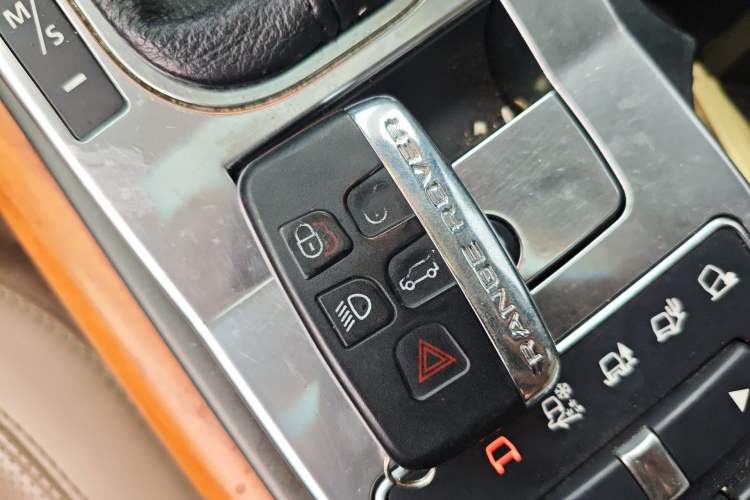 Used Land Rover Range Sport 2011 3.0 TDV6 Diesel Version Vehicle Key
