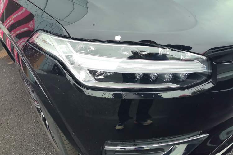 Used Volvo XC90 2023 B6 Zhiyi Luxury Edition 7-Seater
