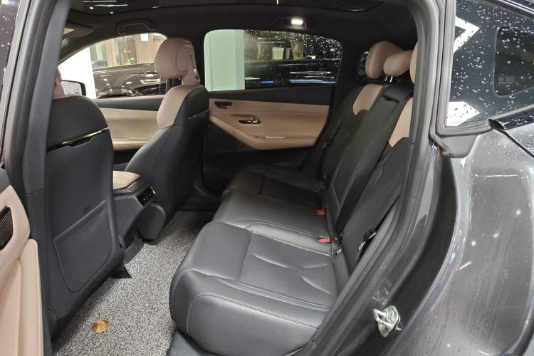 Used Deepal SL03 2022 515 Pure Electric Version Left Rear Seat