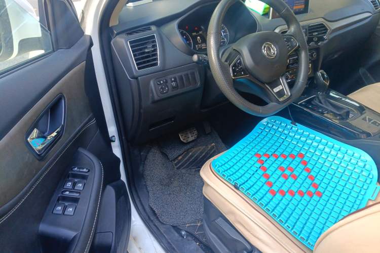 Used Dongfeng Fengon S560 2019 1.8L CVT Elite Model