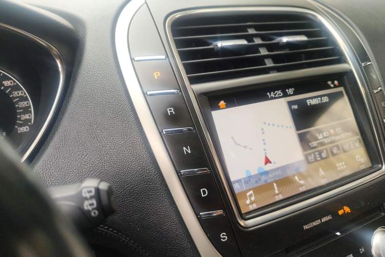 Used Lincoln MKX 2018 2.7T Four-Wheel Drive Prestige Edition
