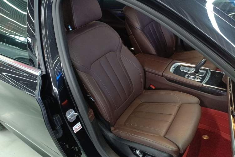 Used BMW 7 Series 2018 730Li Leading Model M Sport Package