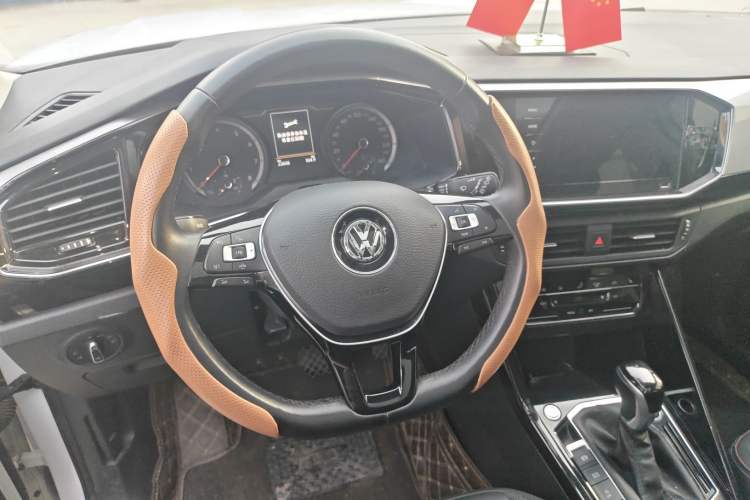 Used Volkswagen Tayron 2020 330TSI Two-Wheel Drive Luxury Smart Connectivity Version Steering Wheel