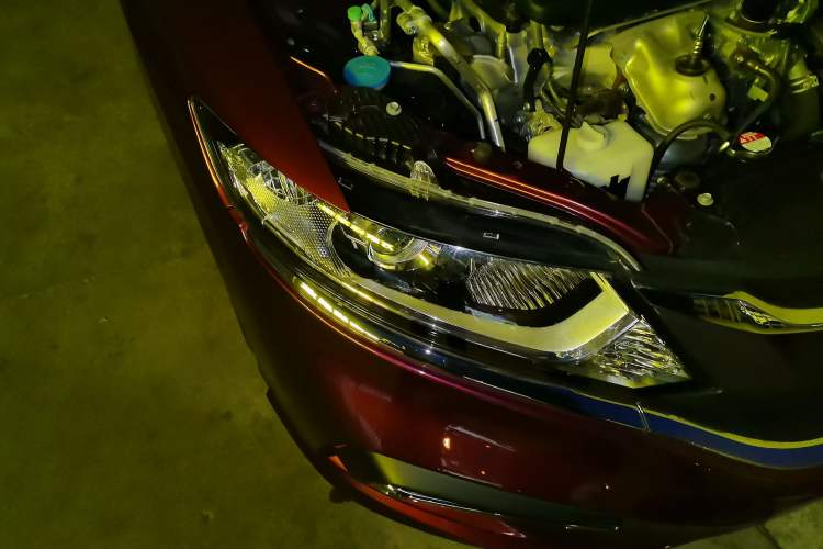 Used Honda Jade 2017 1.8L automatic Comfort version 5 seats Right Front Headlight