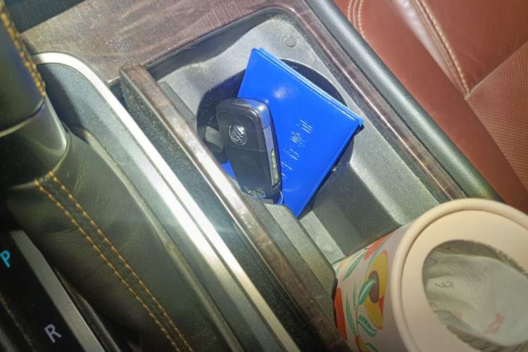 Used Buick LaCrosse 2013 2.4L SIDI Luxury Comfort Edition Vehicle Key