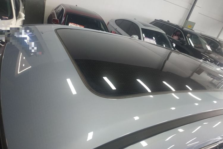 Used Changan UNI-K 2023 2.0T Two-Wheel Drive Yue Ling Trim
