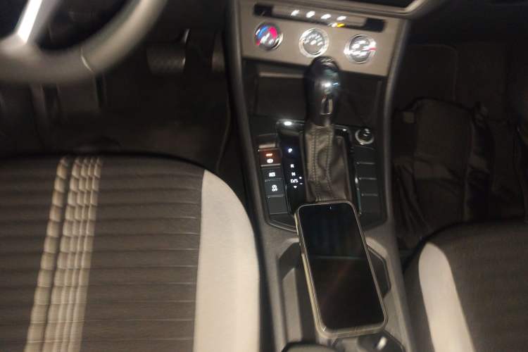 Used Volkswagen Bora 2023 200TSI DSG Comfort Edition
