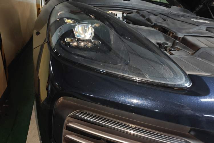 Used Porsche Cayenne 2019 Cayenne 3.0T Right Front Headlight