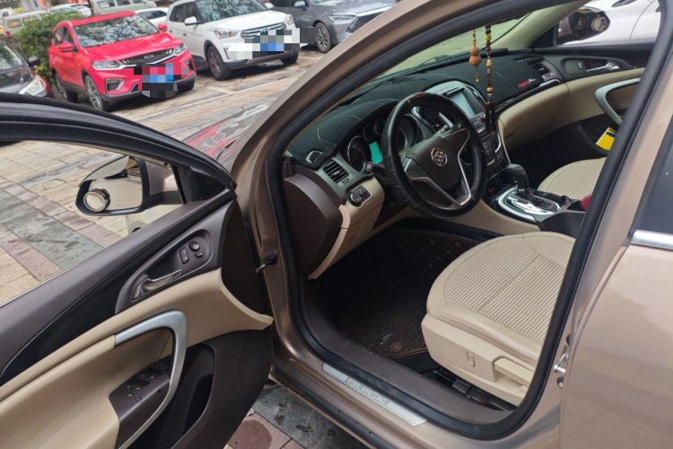 Used Buick Regal 2015 2.0L Leading Fashion Edition